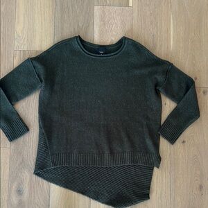 Women's green Sweater